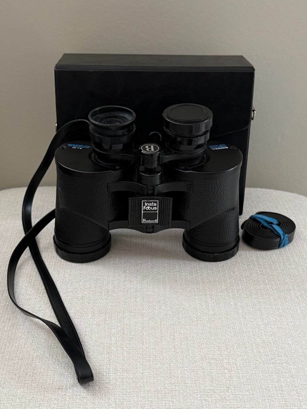 Vintage Bushnell Sportview Wide Angle Binoculars 8x40 with Case